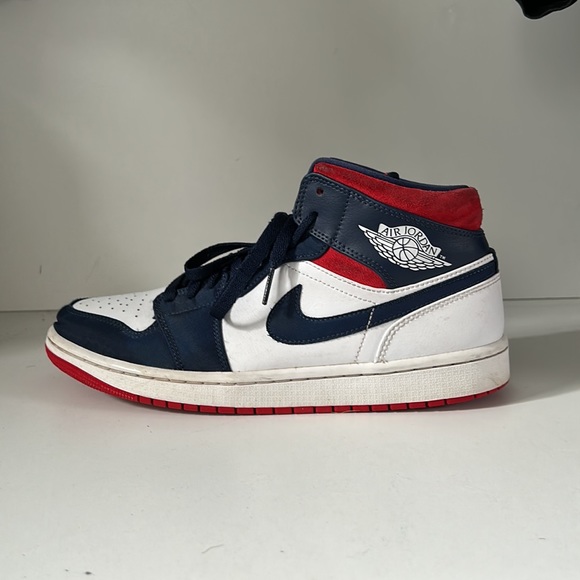 Jordan 1 Red Navy - Picture 2 of 7